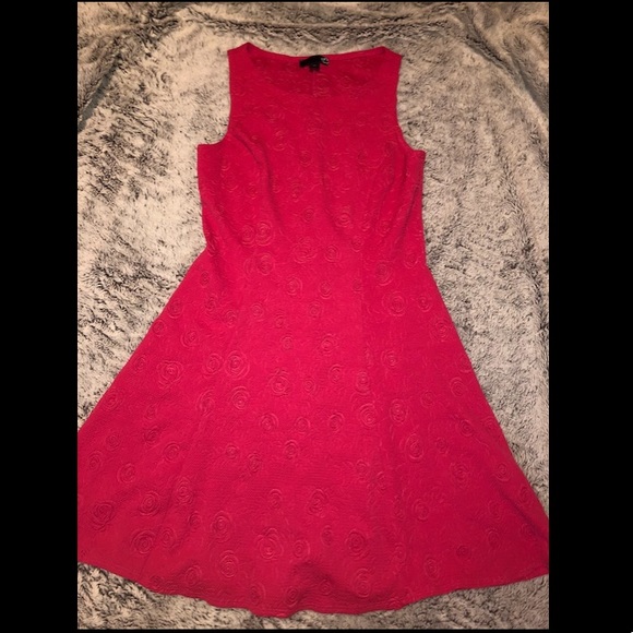 Short Pink Dressšø - Picture 1 of 4